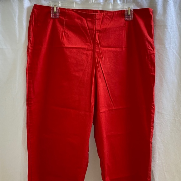 Boston Proper Red Capri Size: 14 - Picture 3 of 8